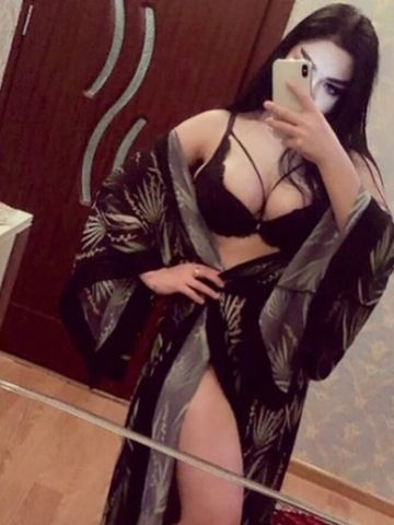 Полина
